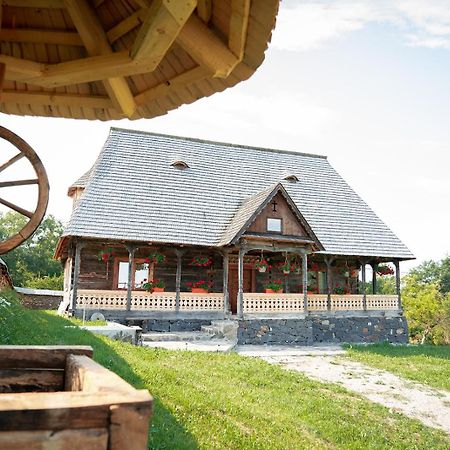 ホテル Casa Veche Breb エクステリア 写真