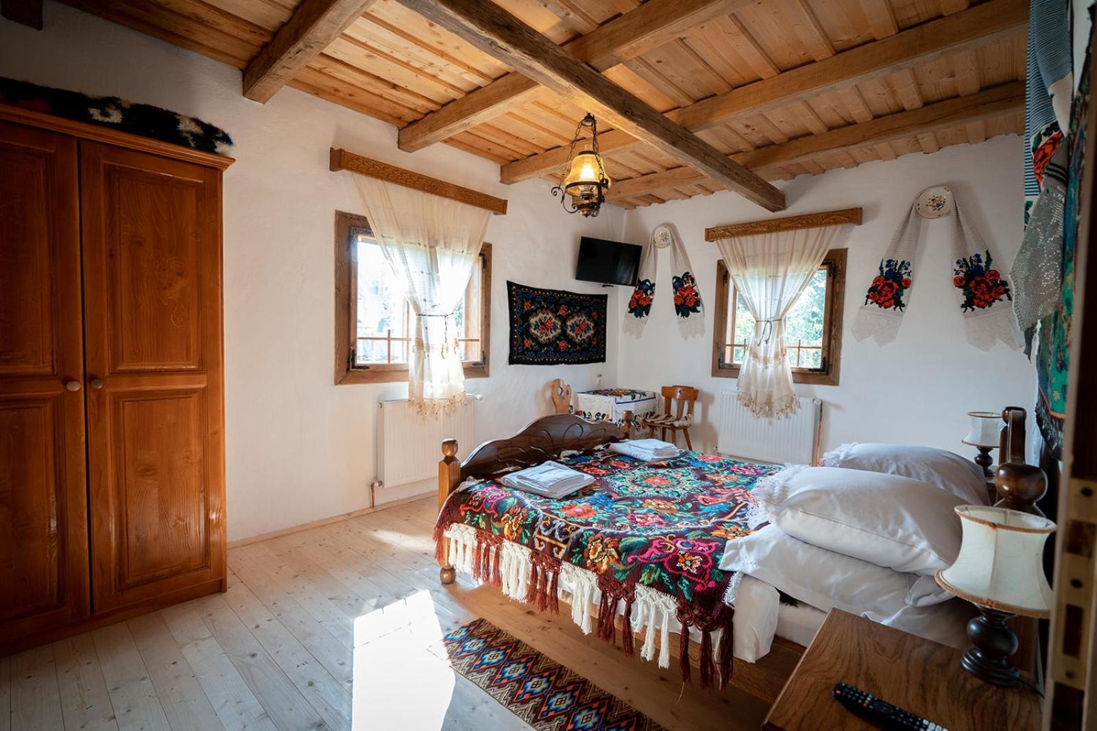 ホテル Casa Veche Breb 部屋 写真
