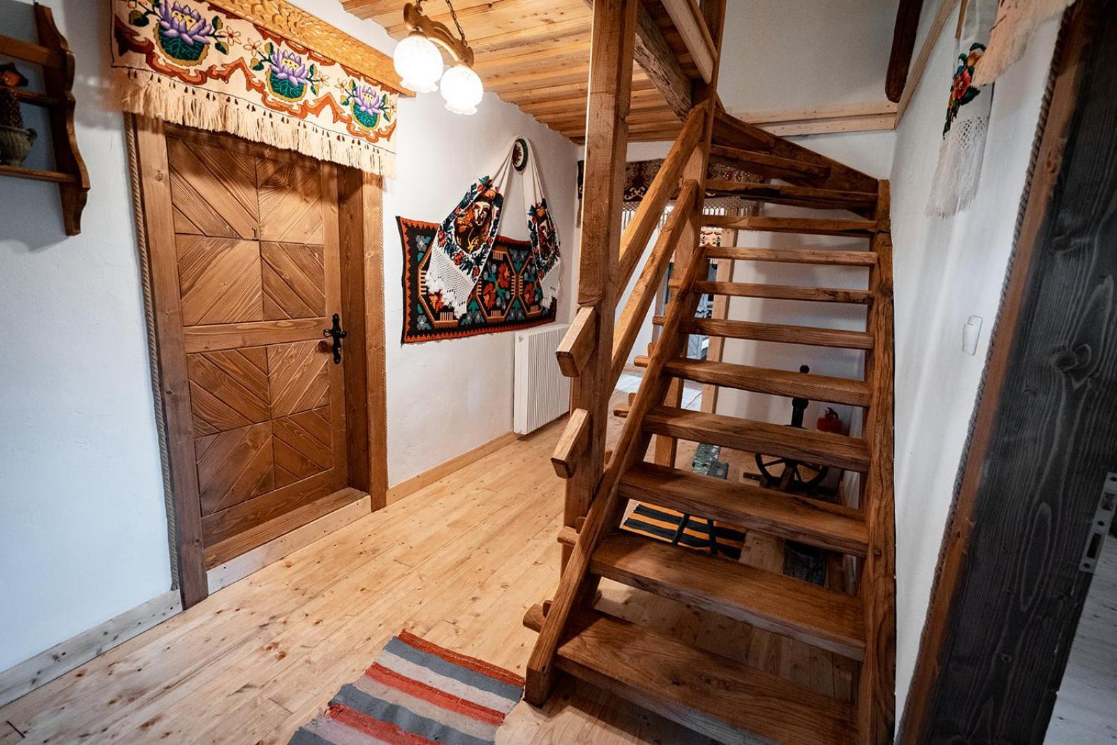 ホテル Casa Veche Breb 部屋 写真
